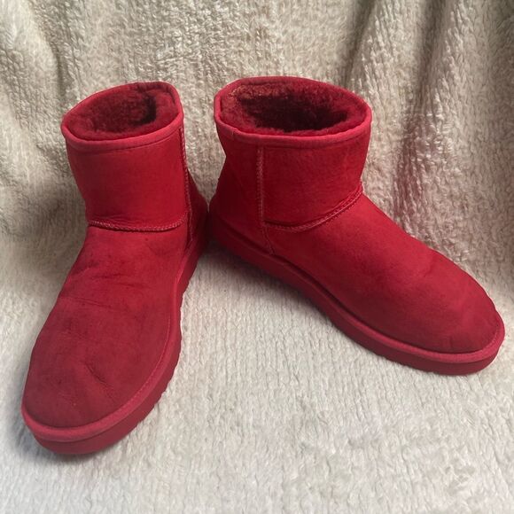 UGG Classic Mini Red suede, Fur lining slip on boots Men SZ13 main image 4